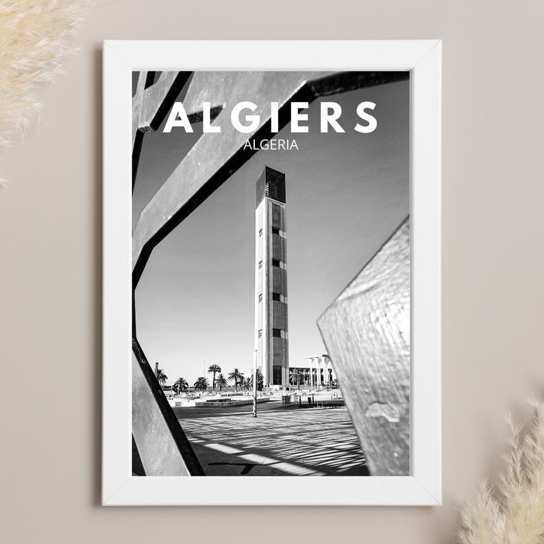 Alger : La Photo Épique du Plus Grand Minaret au Monde